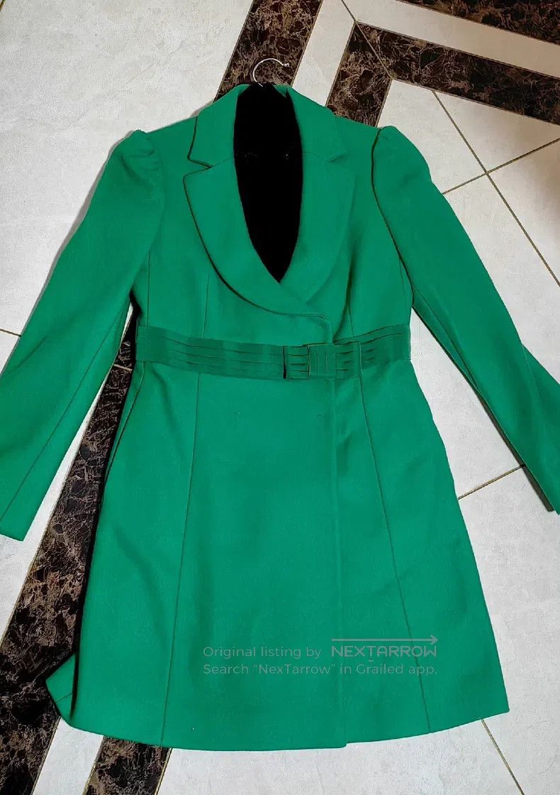 Valentino Valentino Green wool coat Size M / US 6-8 / IT 42-44 - 1 Thumbnail
