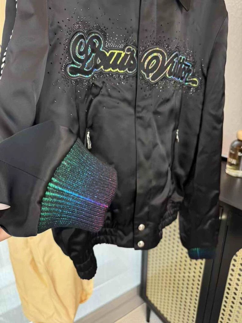Louis Vuitton Louis Vuitton SS25 Latest Hot Diamond Embroidered Sequined Size US S / EU 44-46 / 1 - 7 Thumbnail