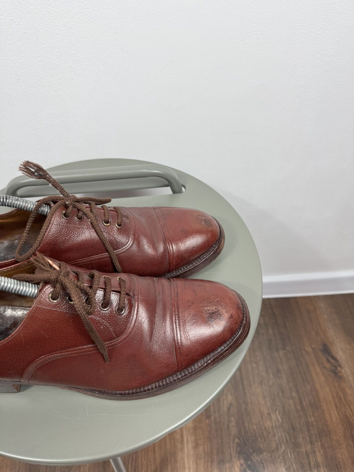 Other Vintage Heavy Leather Oxford Shoes US 9 Metal Heel Taps Size US 9 / EU 42 - 5 Thumbnail