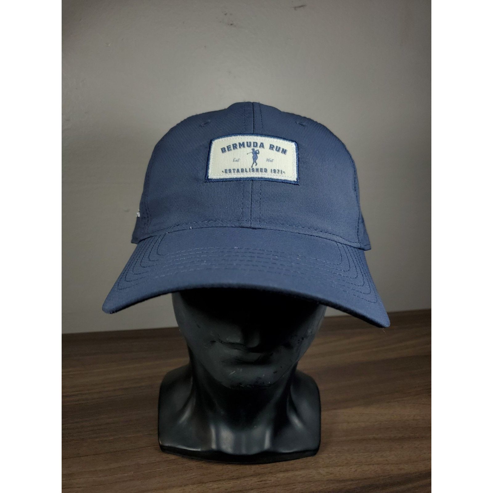 PGA Tour Bermuda Run Golf Hat 2019 Member Cap Navy Blue Ahead Size ONE SIZE - 2 Thumbnail