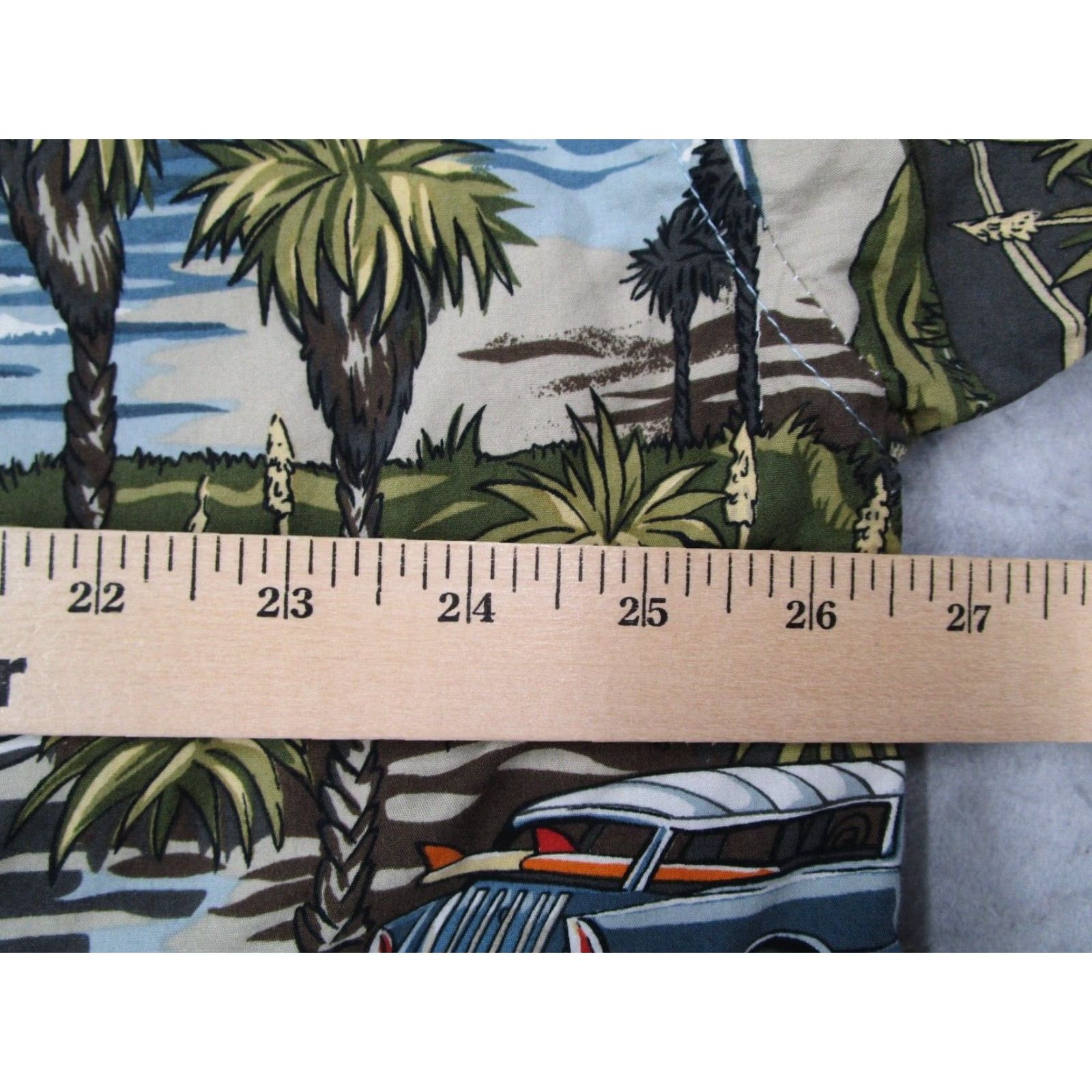 Vintage VINTAGE Toes on The Nose Shirt Button Up AOP Cars Hawaiian Tiki Large Blue Mens Size US L / EU 52-54 / 3 - 6 Thumbnail