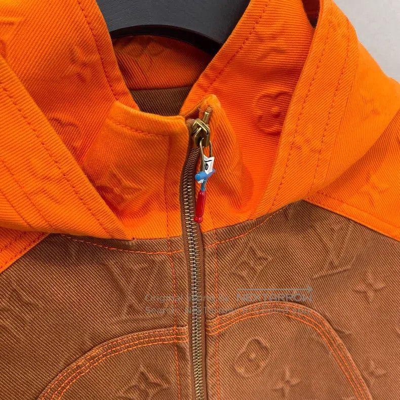 Louis Vuitton Louis Vuitton Color-block embossed logo full-print zipper Size US M / EU 48-50 / 2 - 3 Thumbnail