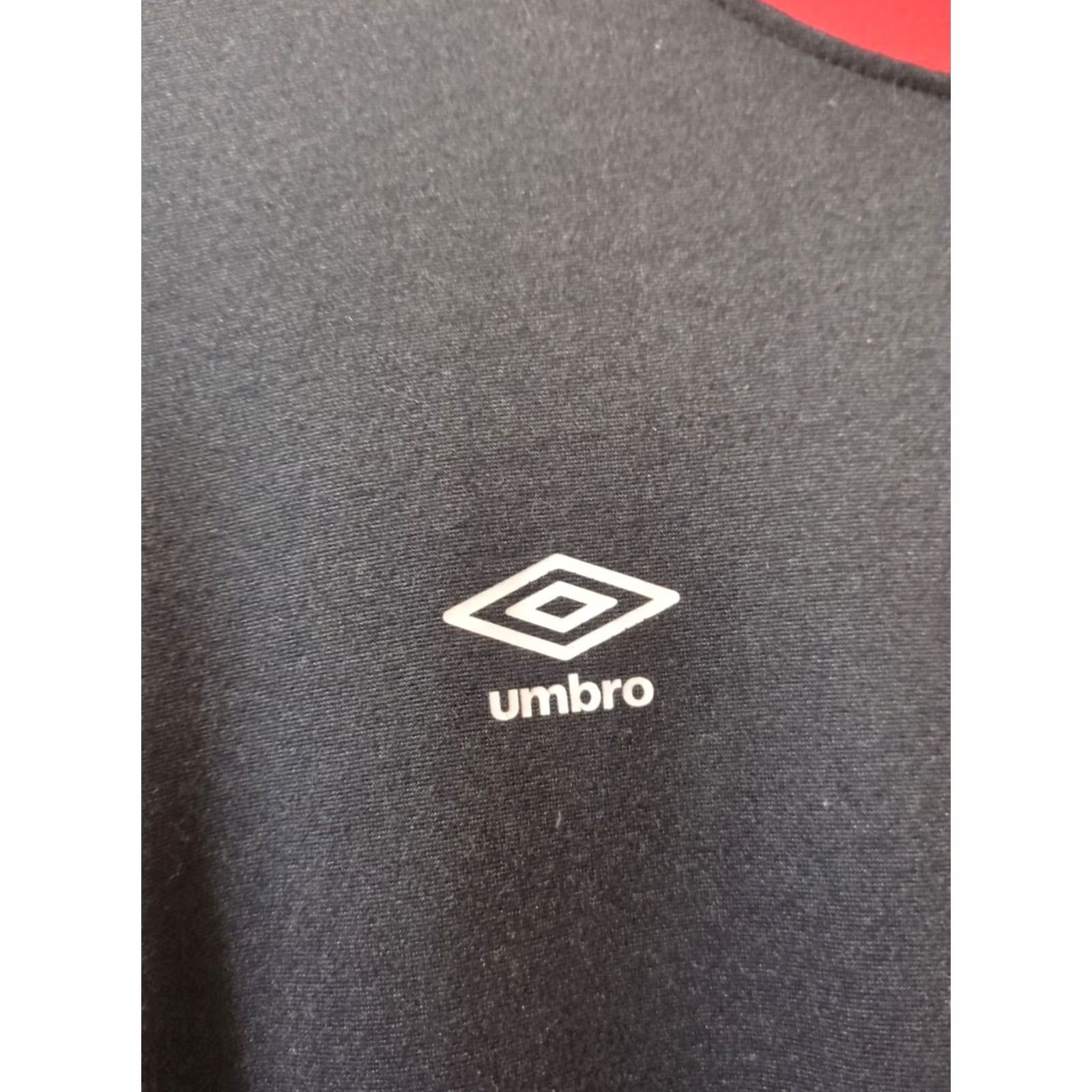 Umbro Umbro Short Sleeve Training Top Mens Regular Black Red Size L Size US L / EU 52-54 / 3 - 2 Thumbnail