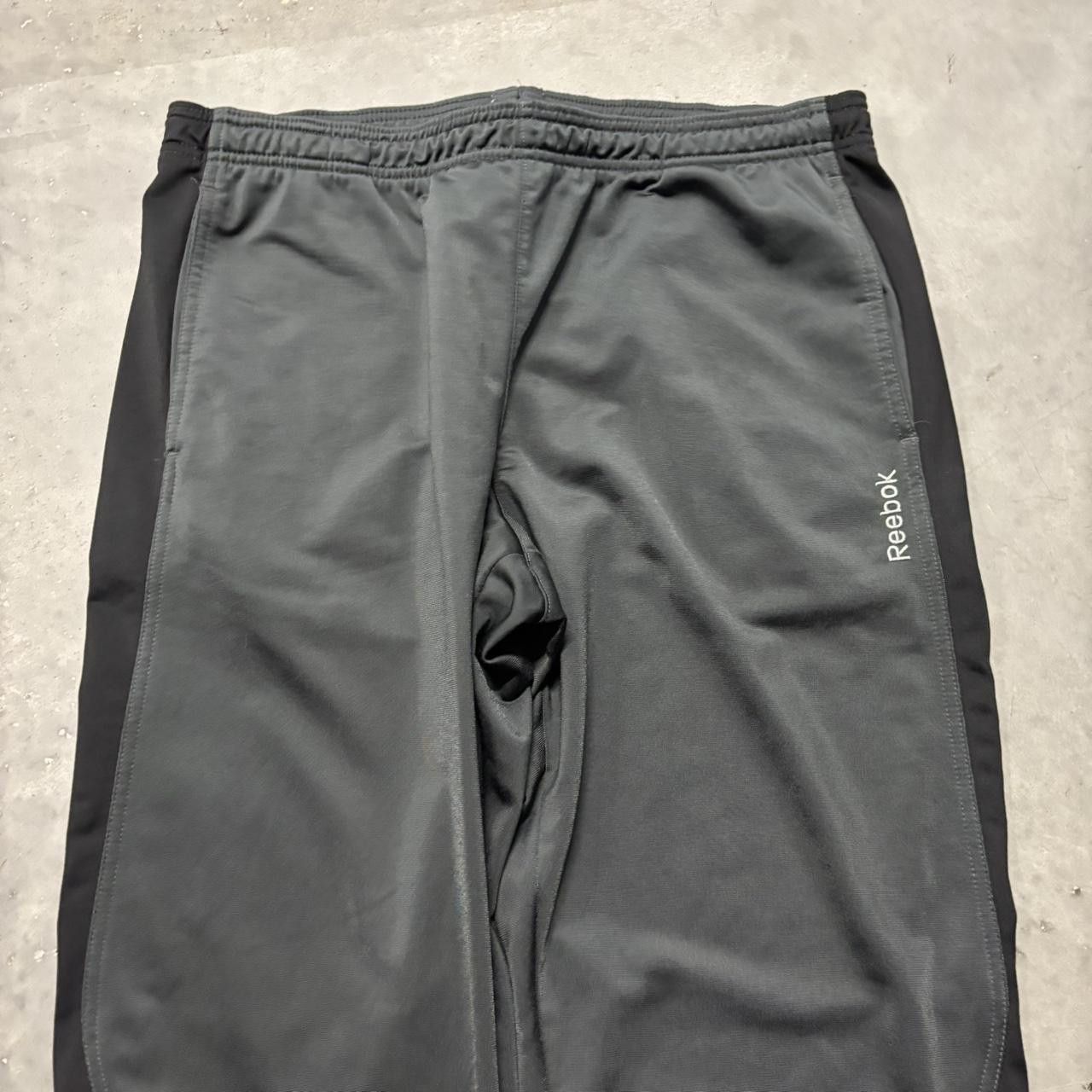 Japanese Brand × Vintage Crazy Vintage Y2K/2000s Grey Black Essential Track Pants! Size US 34 / EU 50 - 3 Thumbnail