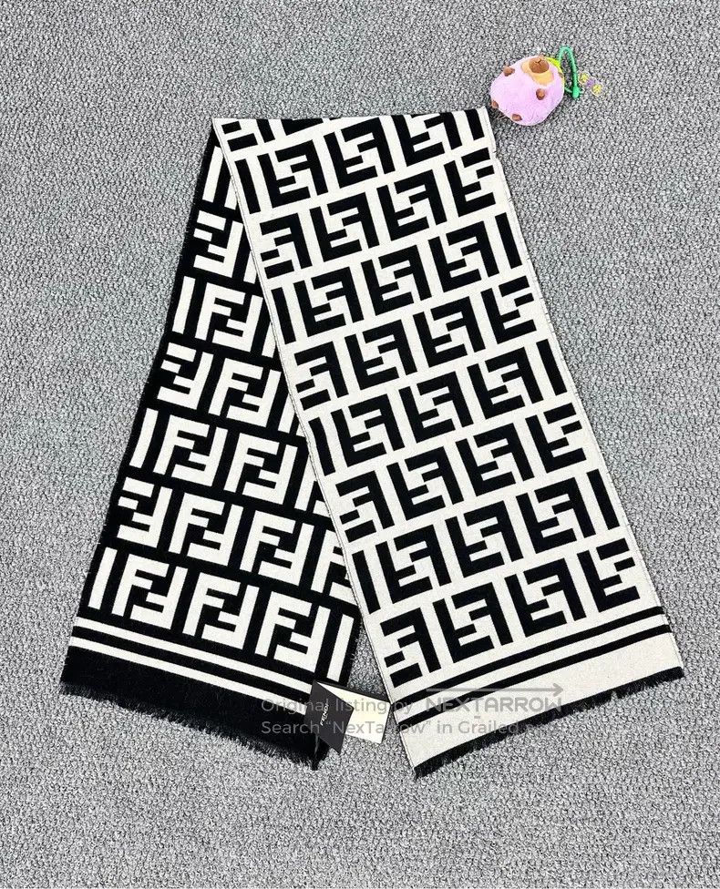 Fendi Fendi size 180*35 cm Black and white double-sided printed l Size ONE SIZE - 1 Thumbnail