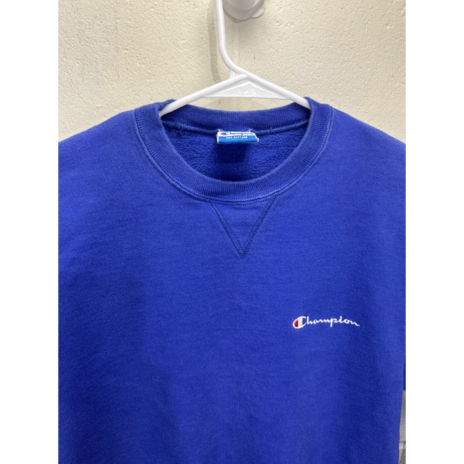 Champion VINTAGE Champion Sweatshirt Men Medium Blue 90s USA Sports Fleece Pullover Crew Neck Size US M / EU 48-50 / 2 - 4 Thumbnail