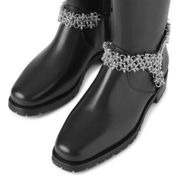 Manolo Blahnik Manolo Blahnik Black Leather Ankle Boots With Silver Chain E Size US 7.5 / IT 37.5 - 5 Thumbnail