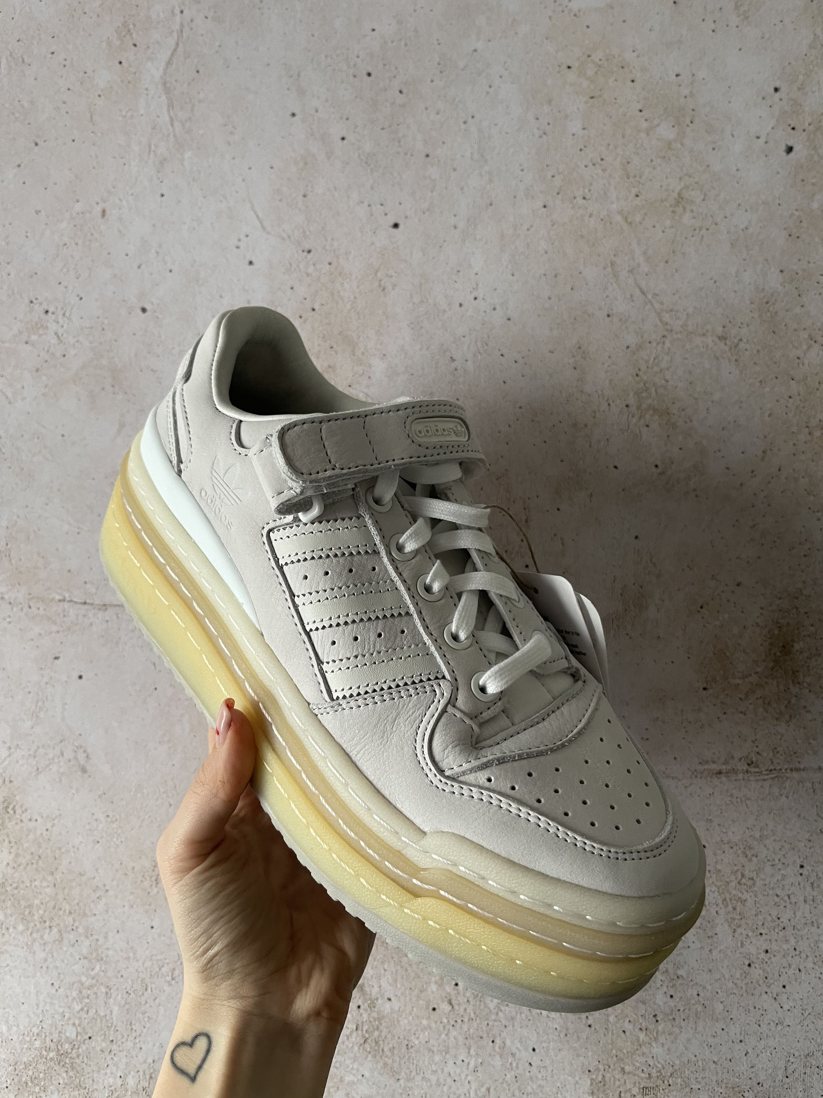 Adidas adidas Triple Platforum Low Crystal White (Women's) Size US 5.5 / IT 35.5 - 3 Thumbnail