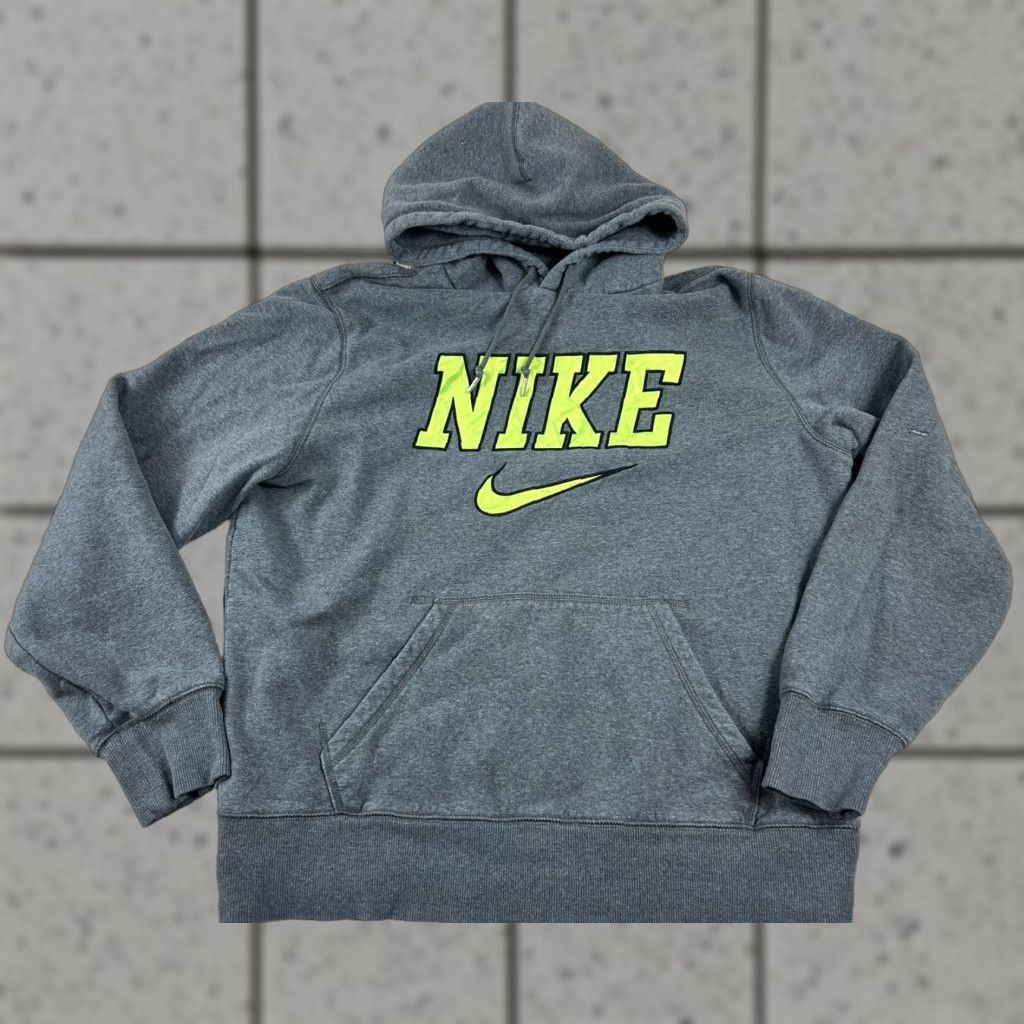 Nike Nike Hoodie Center Swoosh Embroidered Gray Pullover Sweatshirt L Men Long Sleeve Hooded Pockets Regular 2000s Vintage No Size US L / EU 52-54 / 3 - 1 Thumbnail