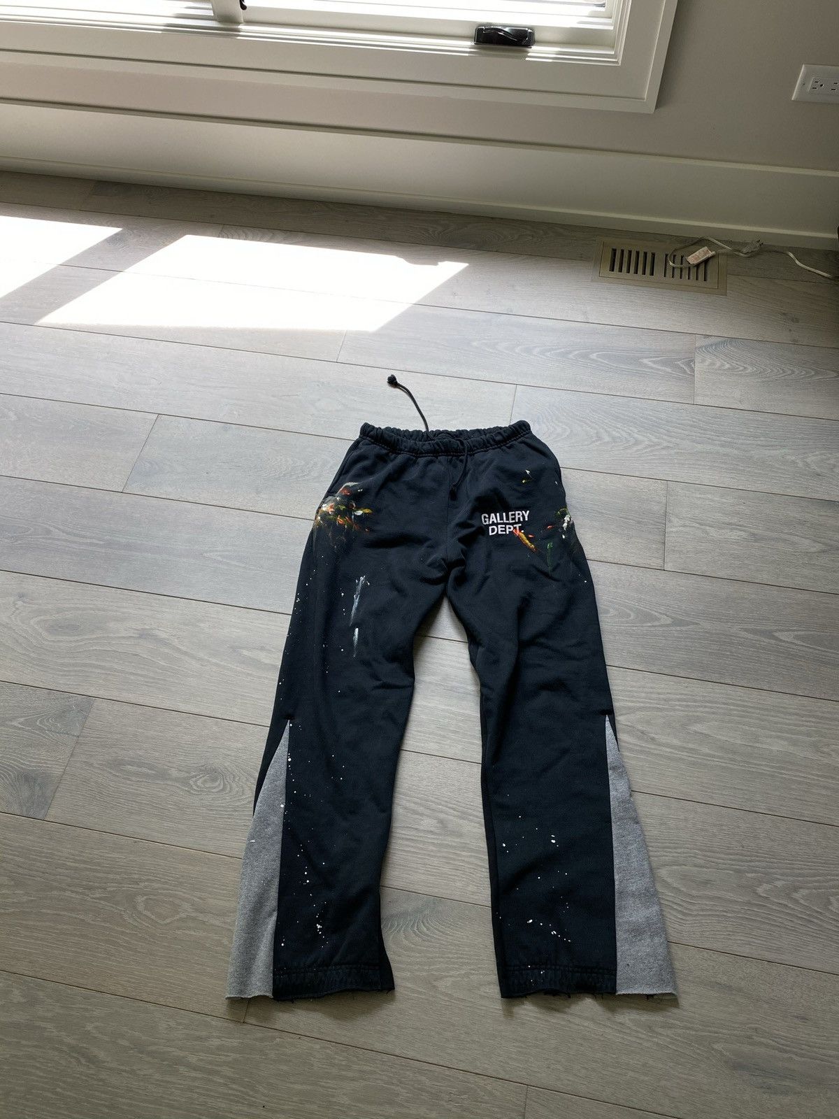Gallery Dept. First Batch Flare Sweatpants Paint Splatter Size US 34 / EU 50 - 1 Thumbnail