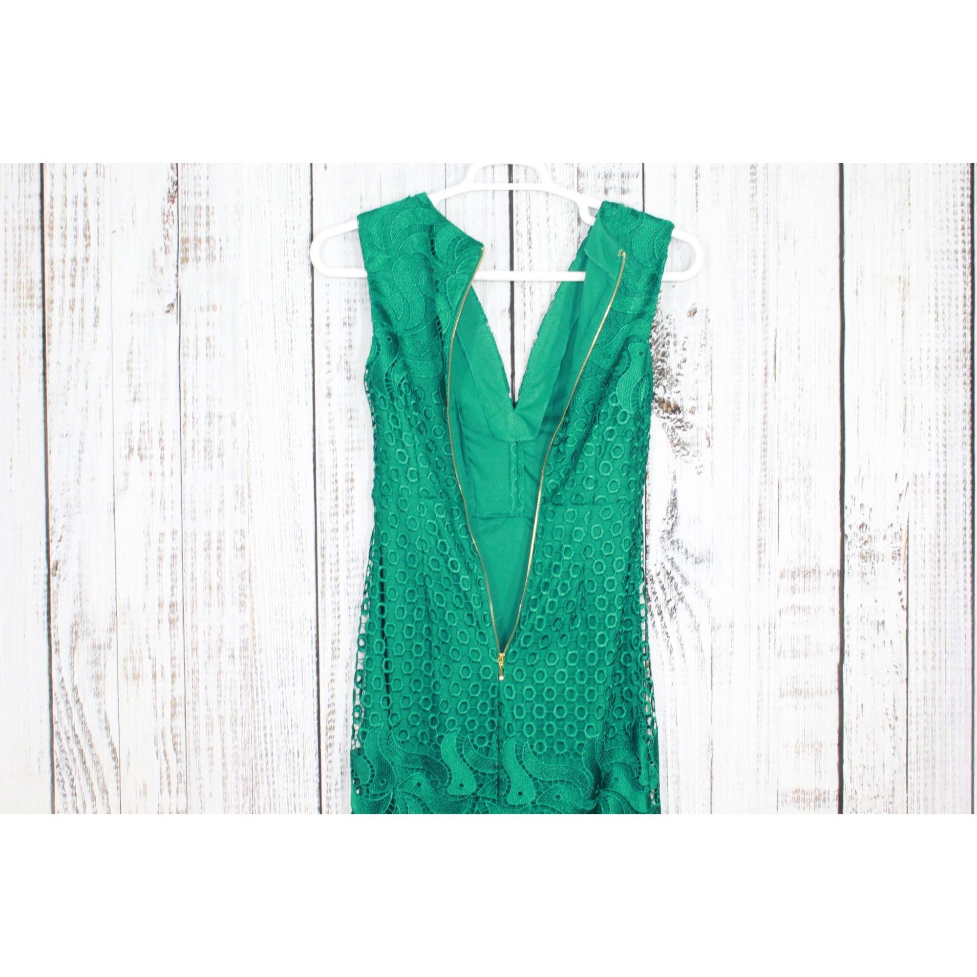 Venus Venus Green Lace V-Neck Mid Length Dress Size 2 Size XS / US 0-2 / IT 36-38 - 6 Thumbnail