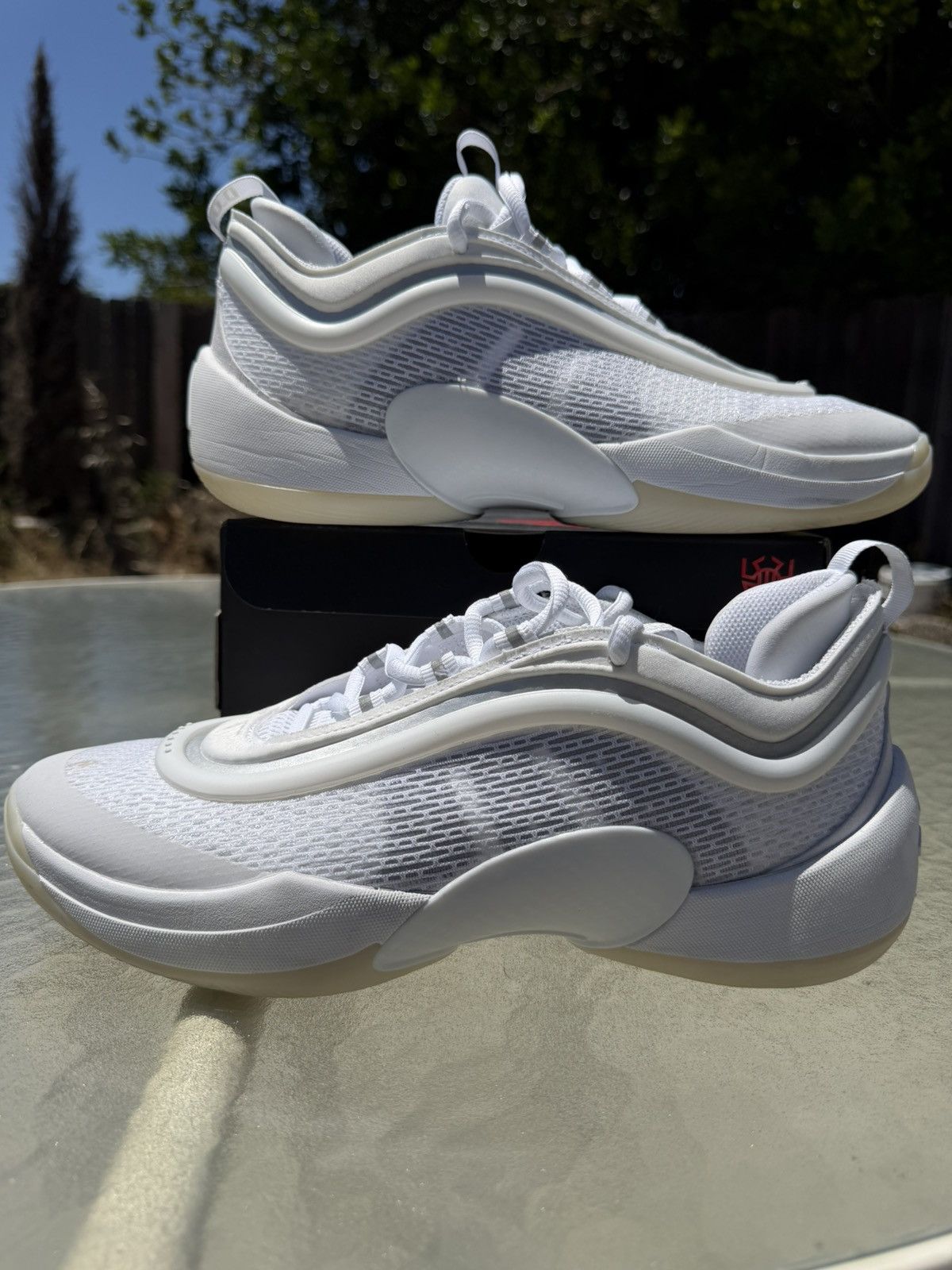 Adidas Adidas D.O.N. Issue 6 Size US 9.5 / EU 42-43 - 2 Thumbnail