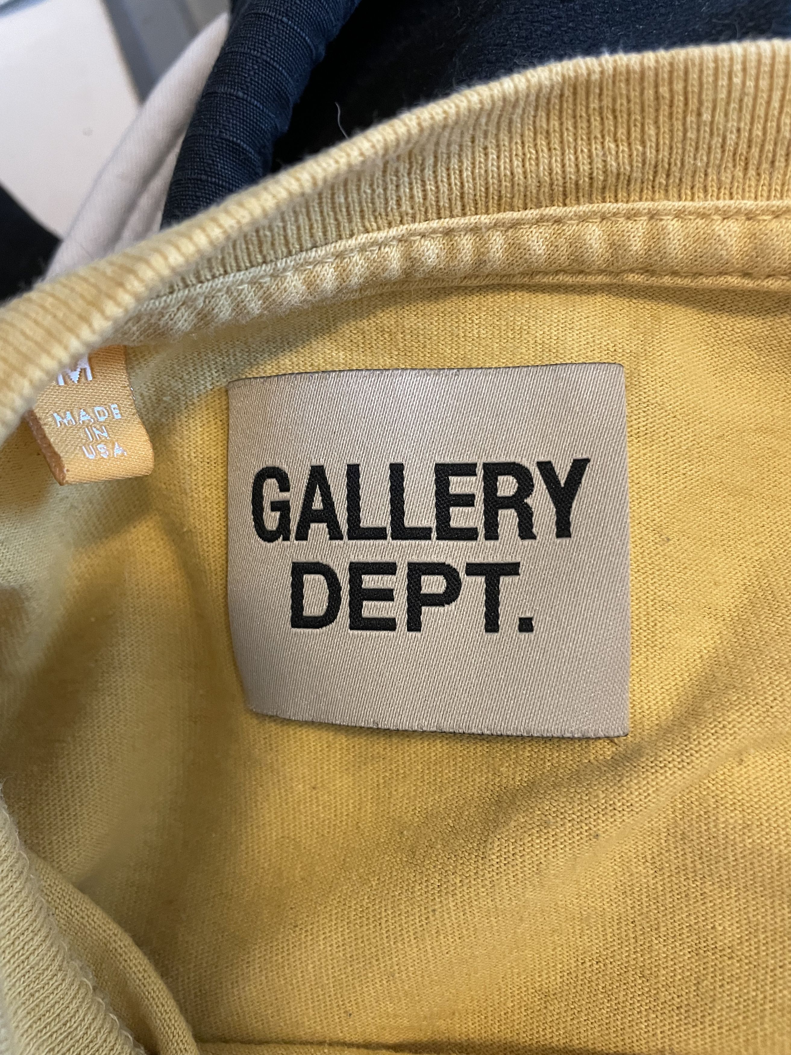 Gallery Dept. Gallery Dept. Upside down logo Size US M / EU 48-50 / 2 - 3 Thumbnail