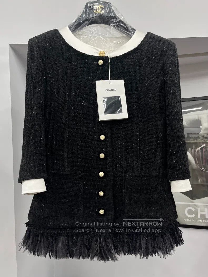 Chanel Chanel Kangpeng Street Series Black Velvet Ostrich Fur Tas Size XXS / US 00 / IT 34 - 1 Thumbnail