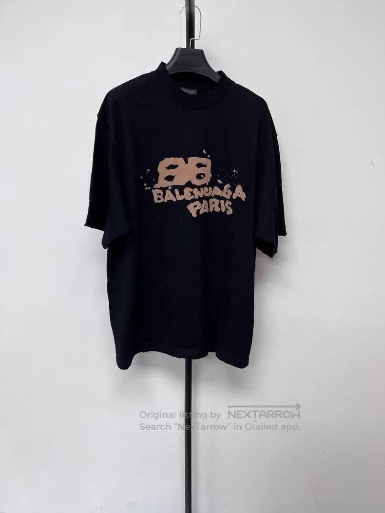Balenciaga Balenciaga Letter Logo Printed Crew Neck Short Sleeve Drop Size S / US 4 / IT 40 - 1 Thumbnail