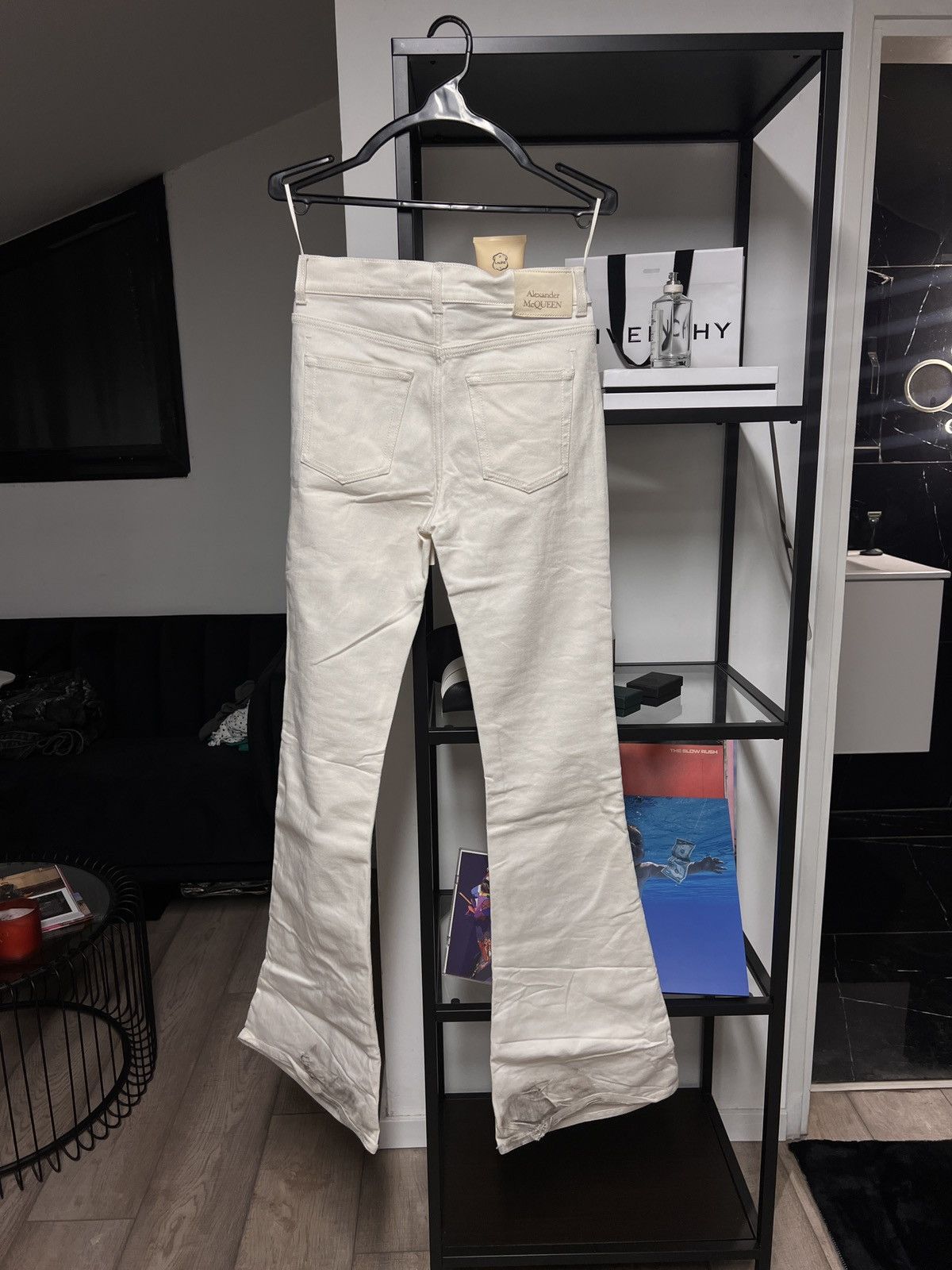 Alexander McQueen Alexander McQueen high-waisted flared jeans Size US 27 - 4 Thumbnail
