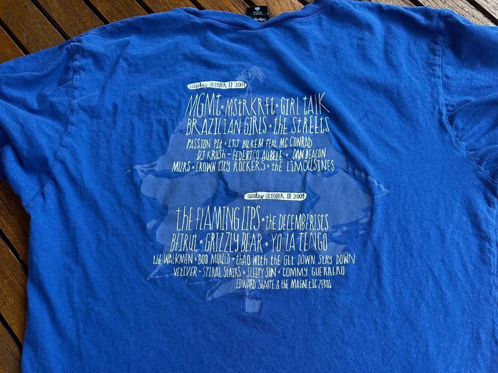 Designer Treasure Island Music Festival 2009 T-Shirt Size US L / EU 52-54 / 3 - 4 Thumbnail