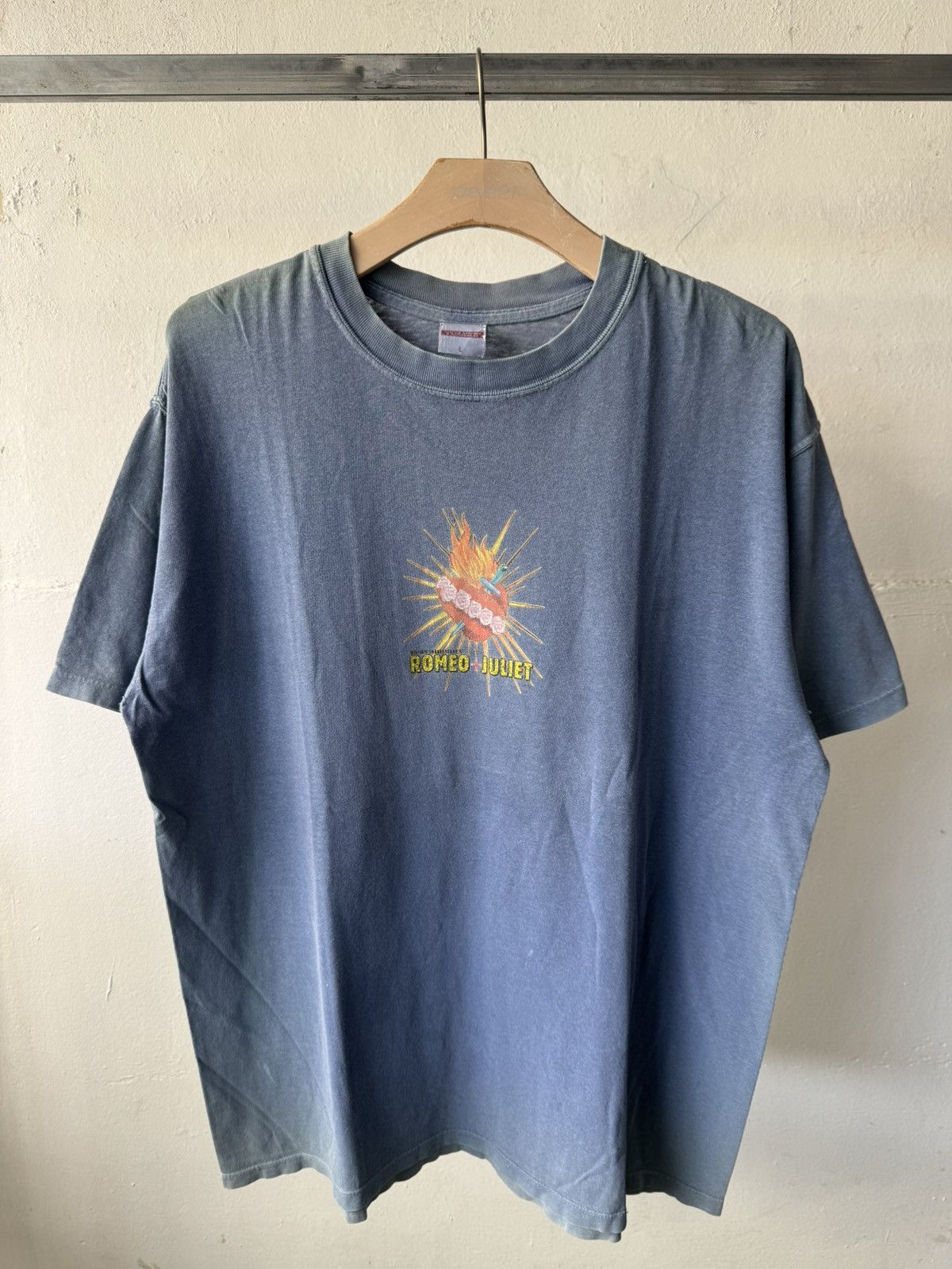 90s Sun Faded Romeo and Juliet Promo Shirt