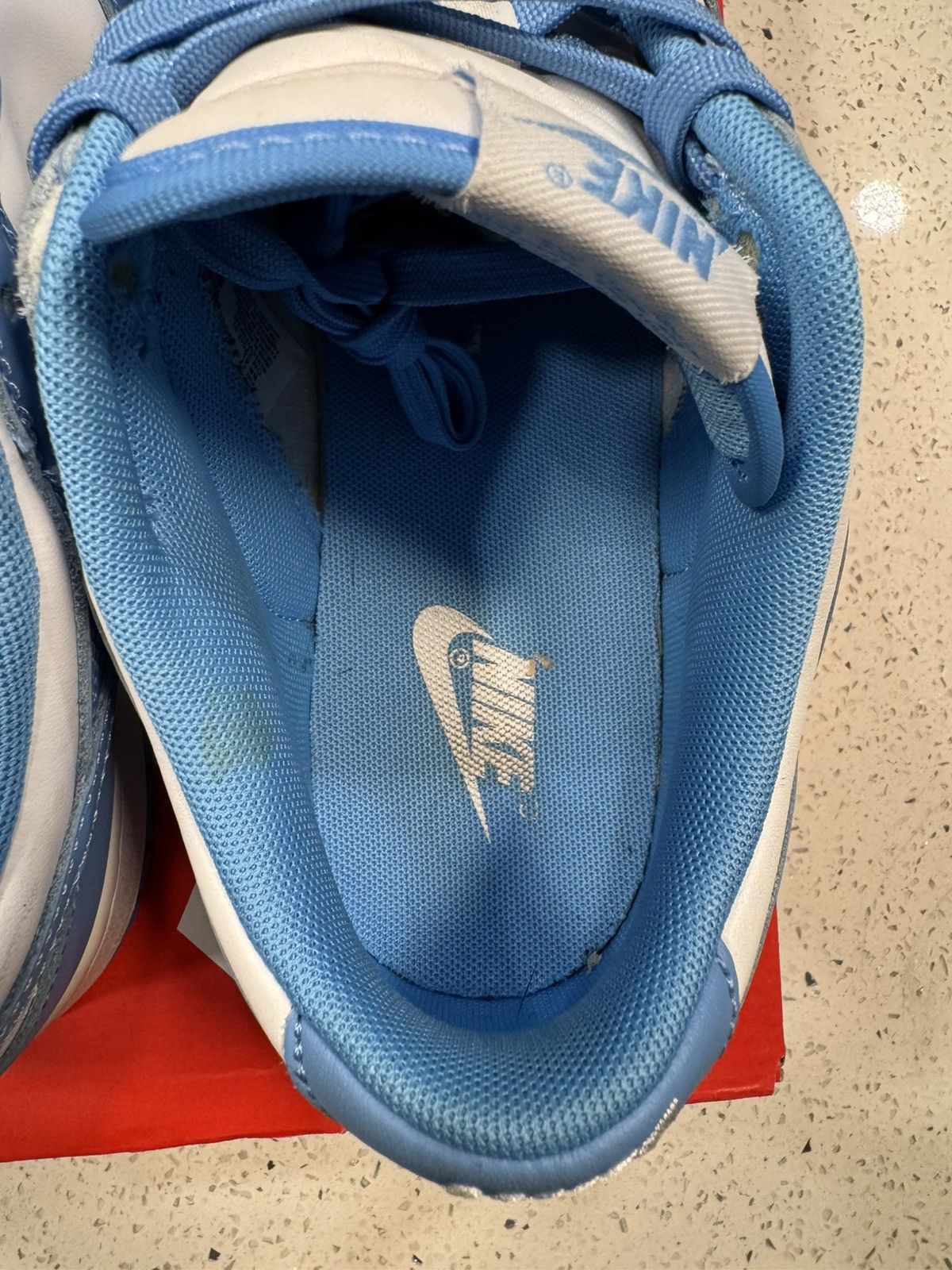 Nike Nike Dunk Low “UNC” Size US 9.5 / EU 42-43 - 5 Thumbnail