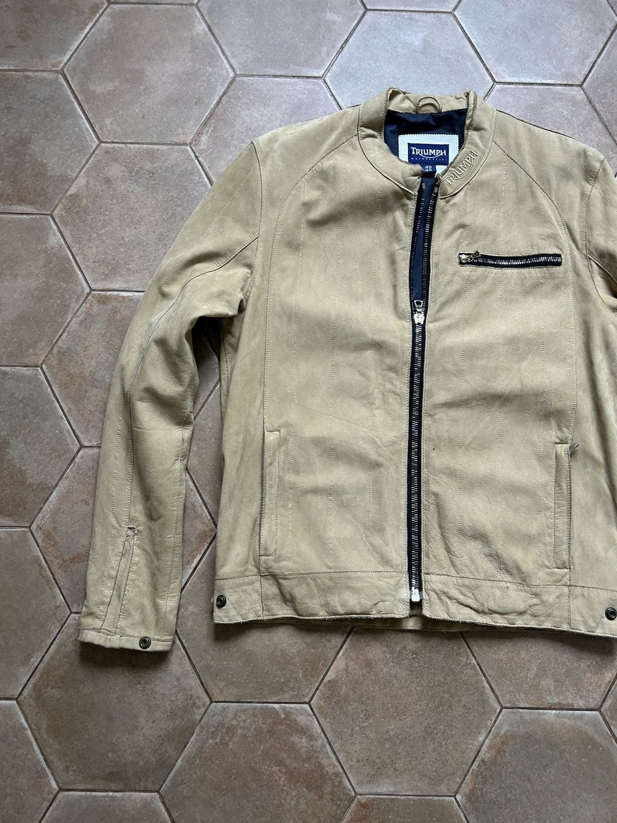 Japanese Brand Triumph Vntg Cropped Padded Leather Motorcycle Jacket Size US M / EU 48-50 / 2 - 3 Thumbnail