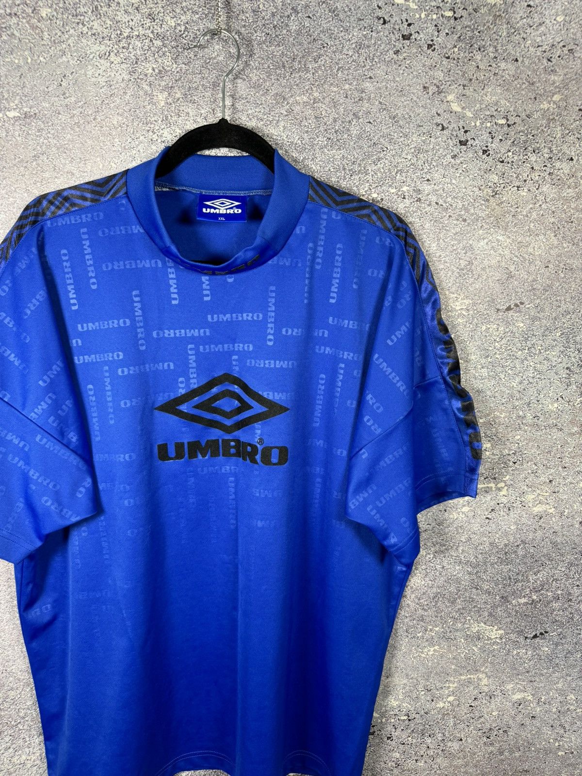 Umbro × Vintage 90’s Vintage Umbro Training Blue Jersey 2XL size Size US XXL / EU 58 / 5 - 2 Thumbnail