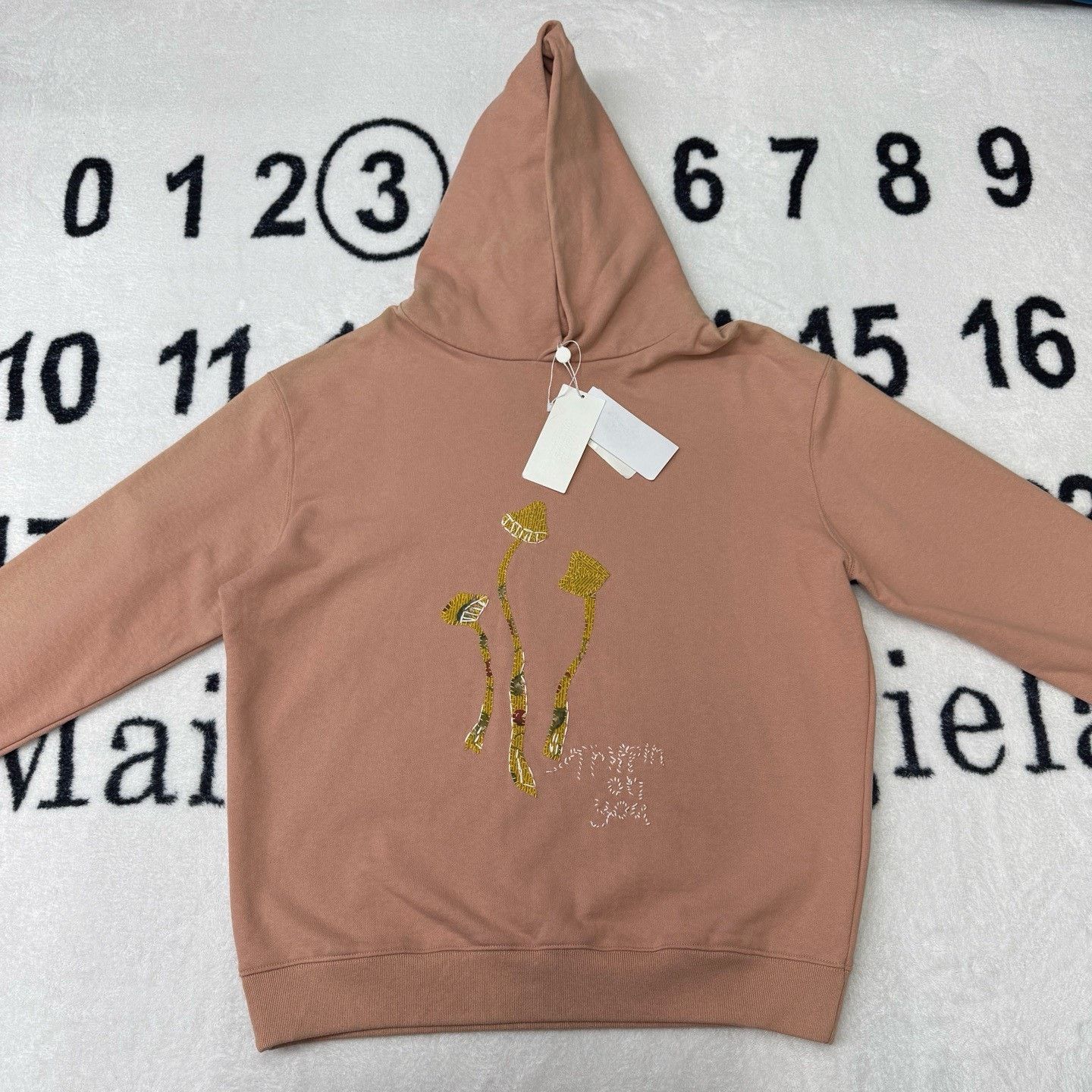 Maison Margiela Maison Margiela Pink Hoodie XXS Men Size US XXS / EU 40 - 1 Thumbnail