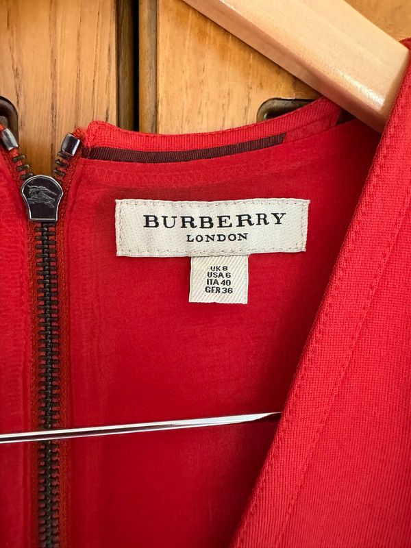 Burberry Stunning Red Burberry Power Dress Size L / US 10 / IT 46 - 7 Thumbnail