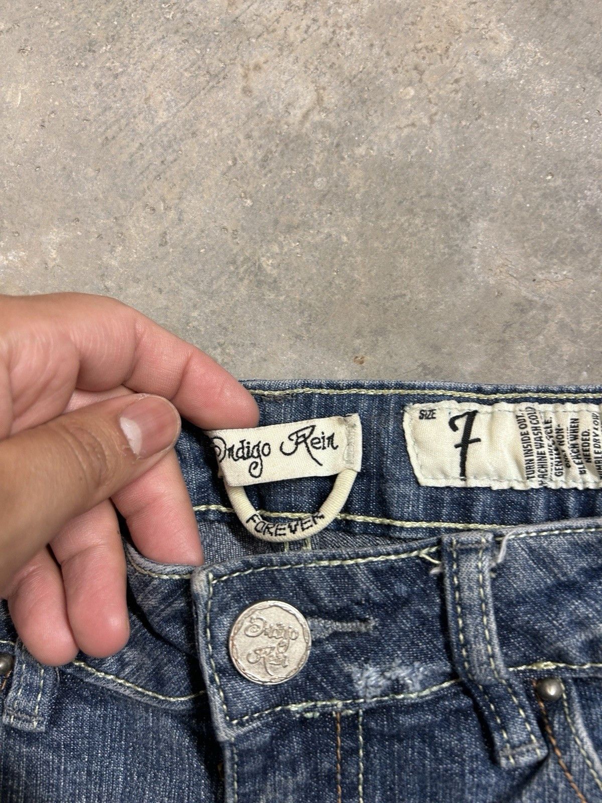 Other Vintage 00’s Indigo Rein Denim Shorts Junior Size 28in Size 28" / US 6 / IT 42 - 4 Thumbnail