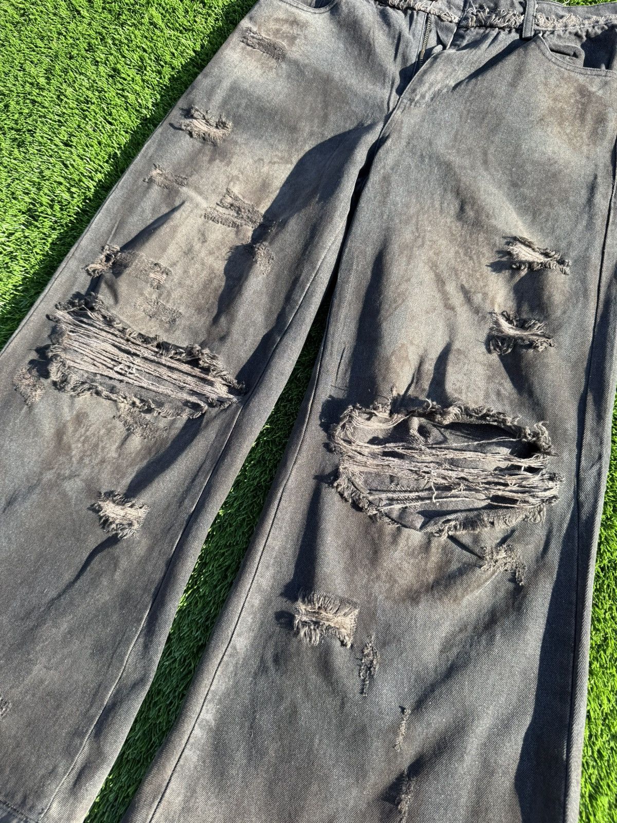 Other Ollivion Distressed Flared Jeans Size US 30 / EU 46 - 2 Thumbnail