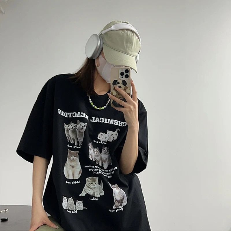 Designer × Vintage Cute Kawaii Cat Graphic Tee Oversized Summer 2025 Size US L / EU 52-54 / 3 - 1 Thumbnail