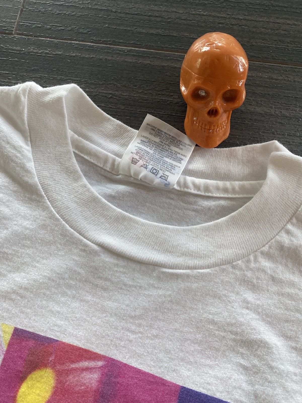 Band Tees 1995 Bjork Post album art shirt sz XL Size US XL / EU 56 / 4 - 4 Thumbnail