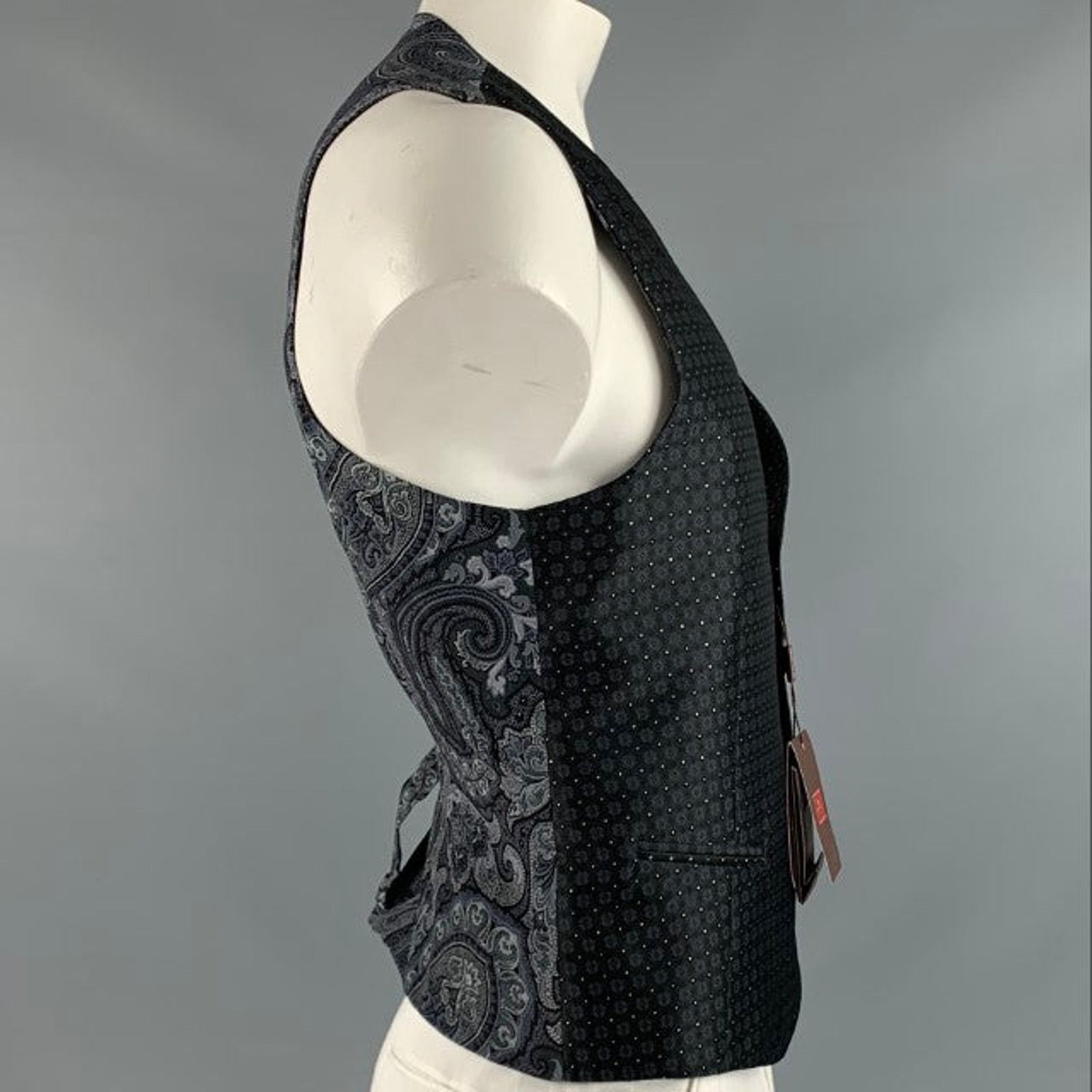 Etro ETRO Size 46 Black Grey Jacquard Polyester Blend Vest Size 46R - 3 Thumbnail