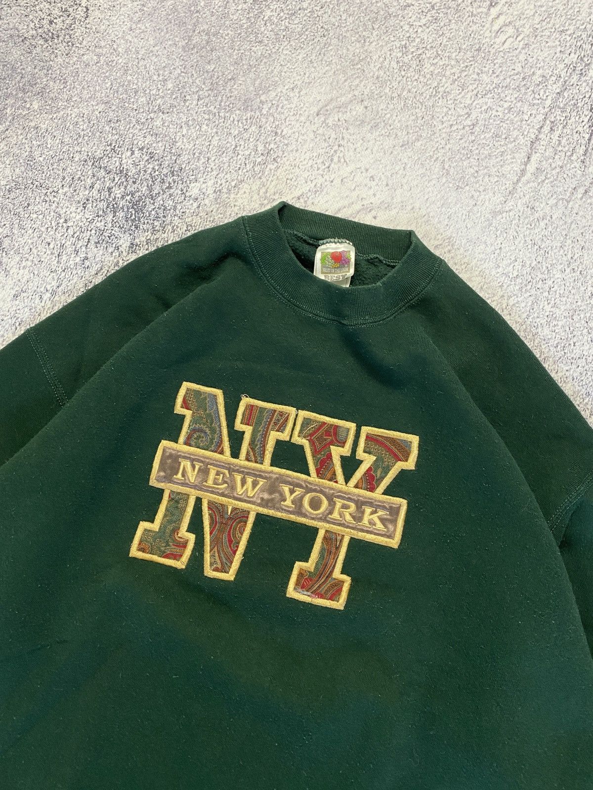 Fruit Of The Loom × Vintage Vintage Fruit of the Loom New York Crewneck Sweatshirt Boxy Size US L / EU 52-54 / 3 - 4 Thumbnail