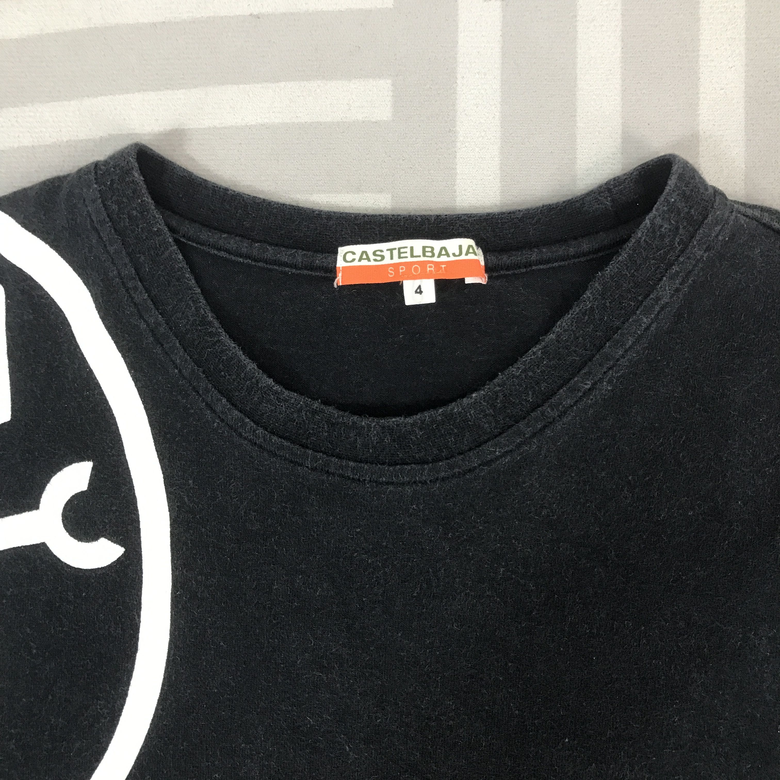 Jean Charles De Castelbajac Vintage Castelbajac Black T-shirt Size US L / EU 52-54 / 3 - 6 Thumbnail