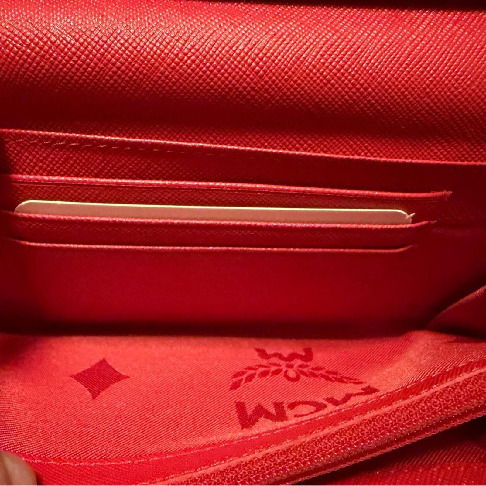 MCM MCM Red Enbossed Trifold Card Wallet with Gold Snap Size ONE SIZE - 5 Thumbnail