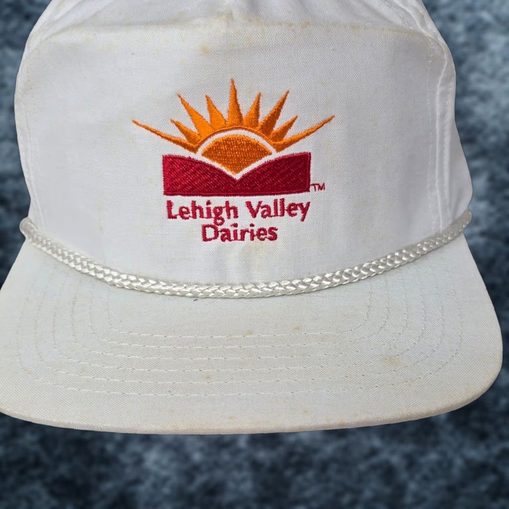 Vintage VINTAGE Lehigh Valley Dairy Hat Snapback White Rare READ Trucker Hat 90s Mens One Size White Boys Girls Adults? Size ONE SIZE - 1 Thumbnail