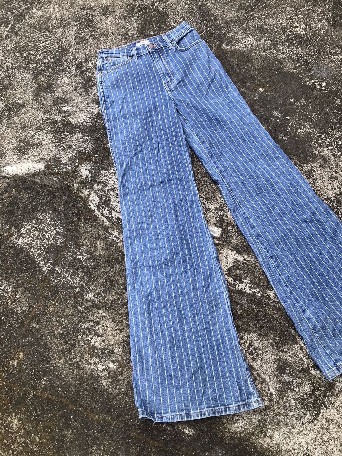 Wrangler Wrangler Flare Bellbottom Size US 26 / EU 42 - 4 Thumbnail