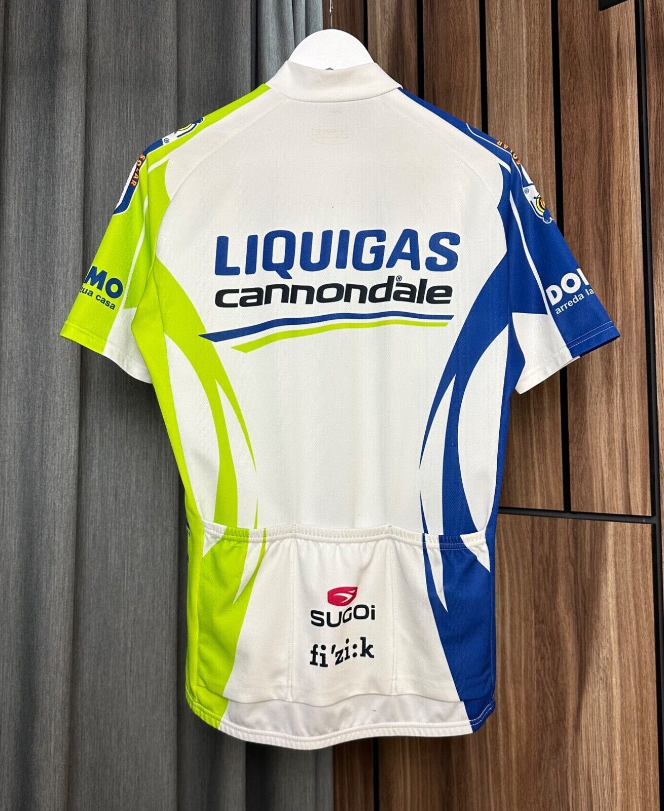 Liquigas Mens XXL bike shirt BNWT hot