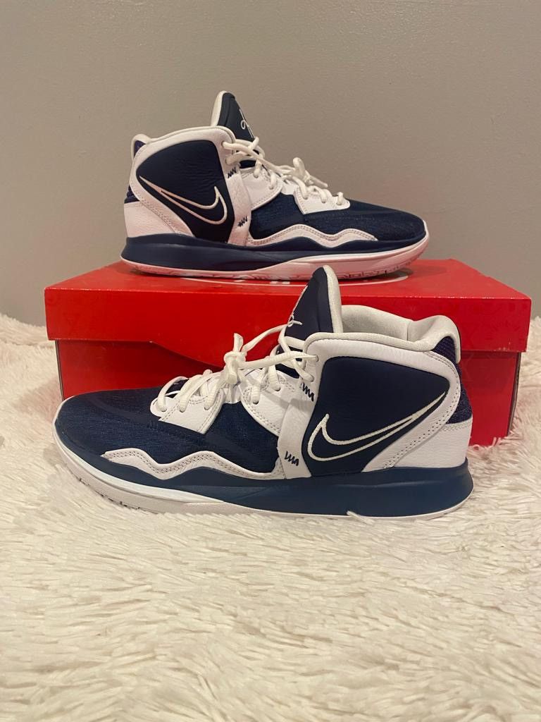 image of Nike Kyrie Infinity Tb Shoes in Blue/Navy, Men's (Size 11)