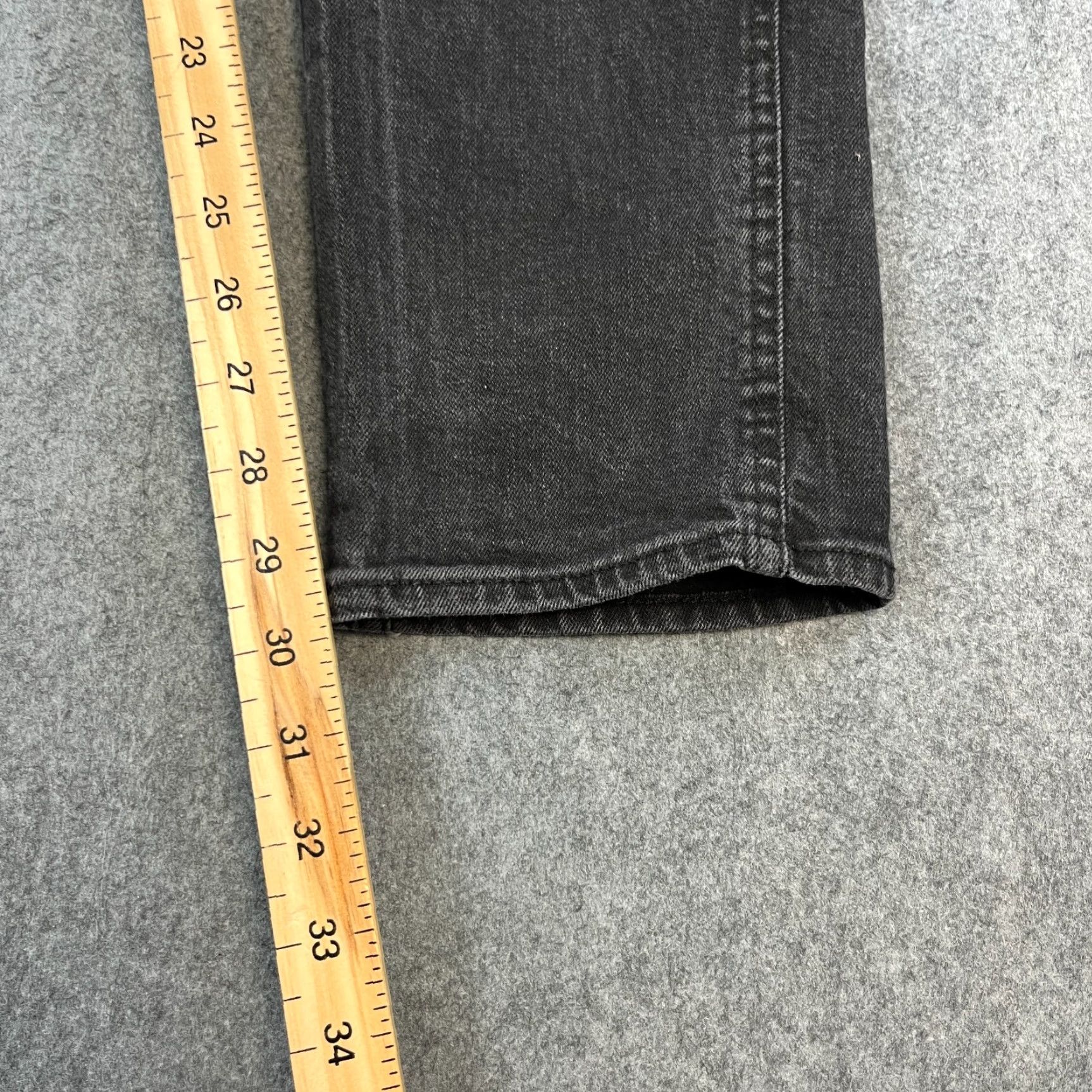 Hugo Boss HUGO BOSS Jeans Slim Delaware 3 Dark Wash Grey Denim 34 Slim Fit 5-Pocket Mens Regular Size 34 Overall Stretching Comfort Ready to Wear Size US 34 / EU 50 - 4 Thumbnail