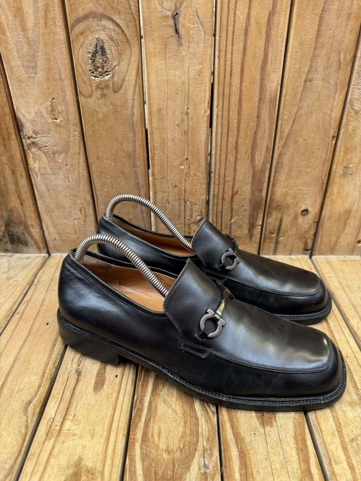 Salvatore Ferragamo Salvatore Ferragamo Black Men’s Leather Loafers Sz US 7.5 EE Size US 7.5 / EU 40-41 - 2 Thumbnail