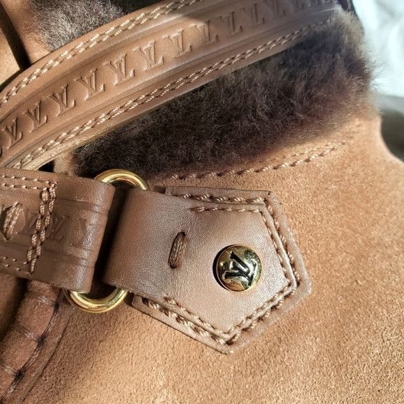 Louis Vuitton Louis Vuitton Boots mid calf high Size US 6.5 / IT 36.5 - 9 Thumbnail
