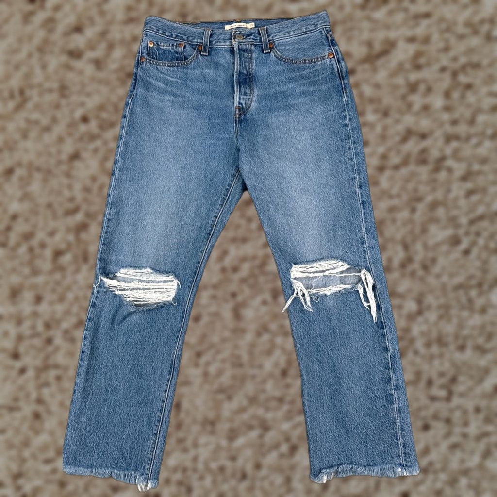 Levi's Levis Premium Jeans Womens 28 Blue Denim Wedgie Levi's Wedgie Fit 28x27 Distressed Stretch Vintage: No Size 28" / US 6 / IT 42 - 1 Thumbnail