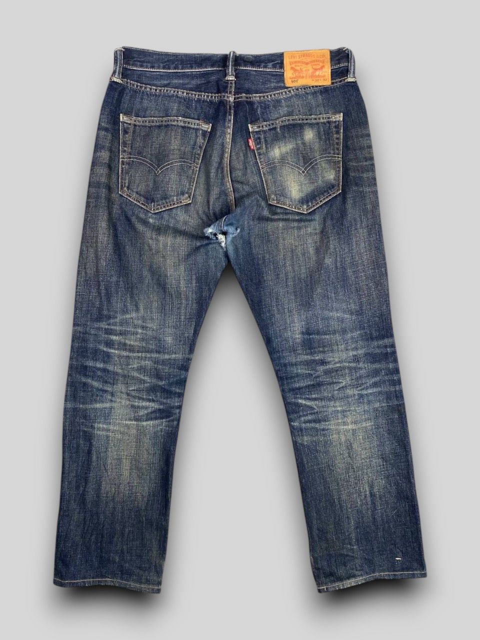 Levi's levis 501 darkwash distressed denim nice design Size US 34 / EU 50 - 2 Thumbnail