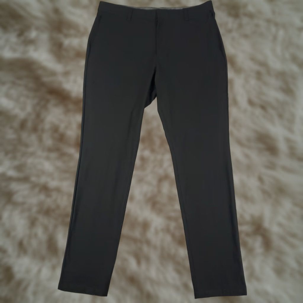 Rhone Rhone Mens Pants 36x33 Black Chino Flat Front Comfort Pockets Straight Regular Size US 36 / EU 52 - 1 Thumbnail