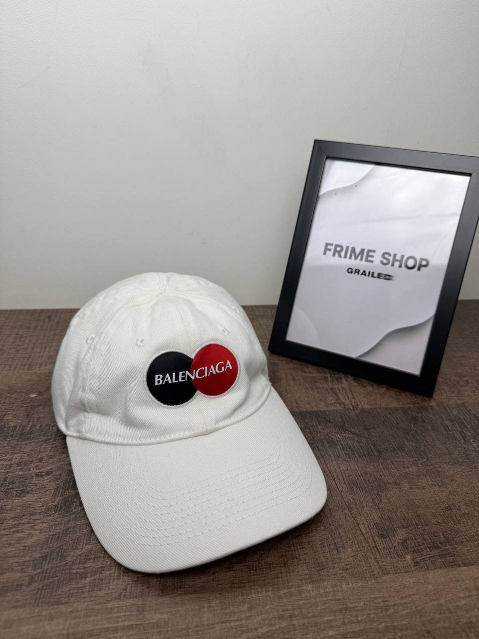 Balenciaga Balenciaga Mastercard Embroidered Baseball Cap Size ONE SIZE - 1 Thumbnail