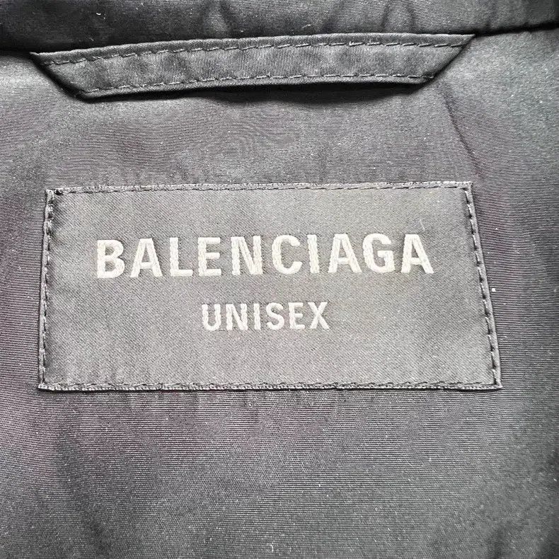 Balenciaga Balenciaga Covered Coca-Cola Logo Button Jacket Size US XS / EU 42 / 0 - 4 Thumbnail
