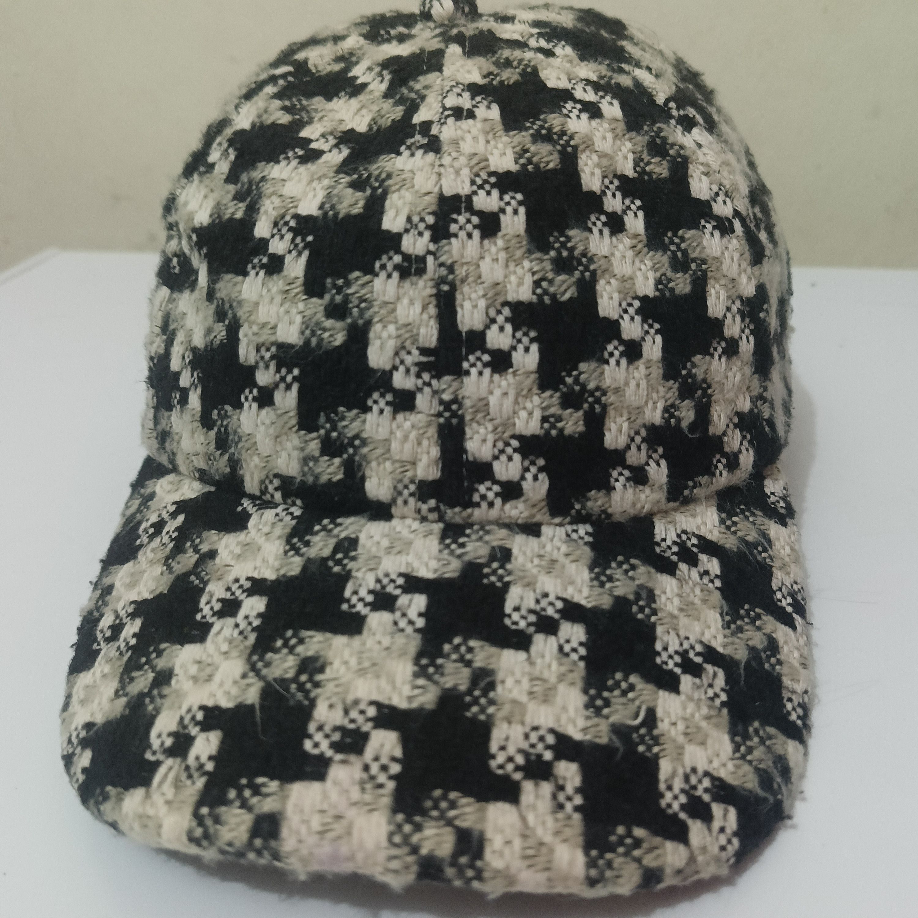 H&M × Japanese Brand Japanese H&M rare design cap Size ONE SIZE - 3 Thumbnail