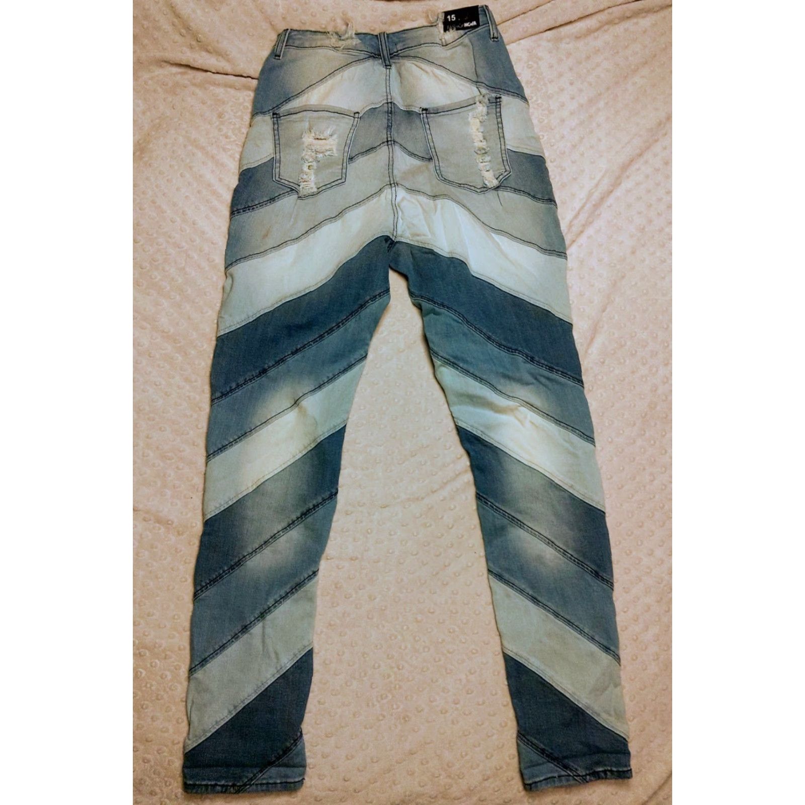 Fashion Nova Fashion Nova Breaking Barriers Patchwork Straight Leg Jeans Size 15 32x31 Blue Wash Size 36" / US 14 / IT 50 - 7 Thumbnail