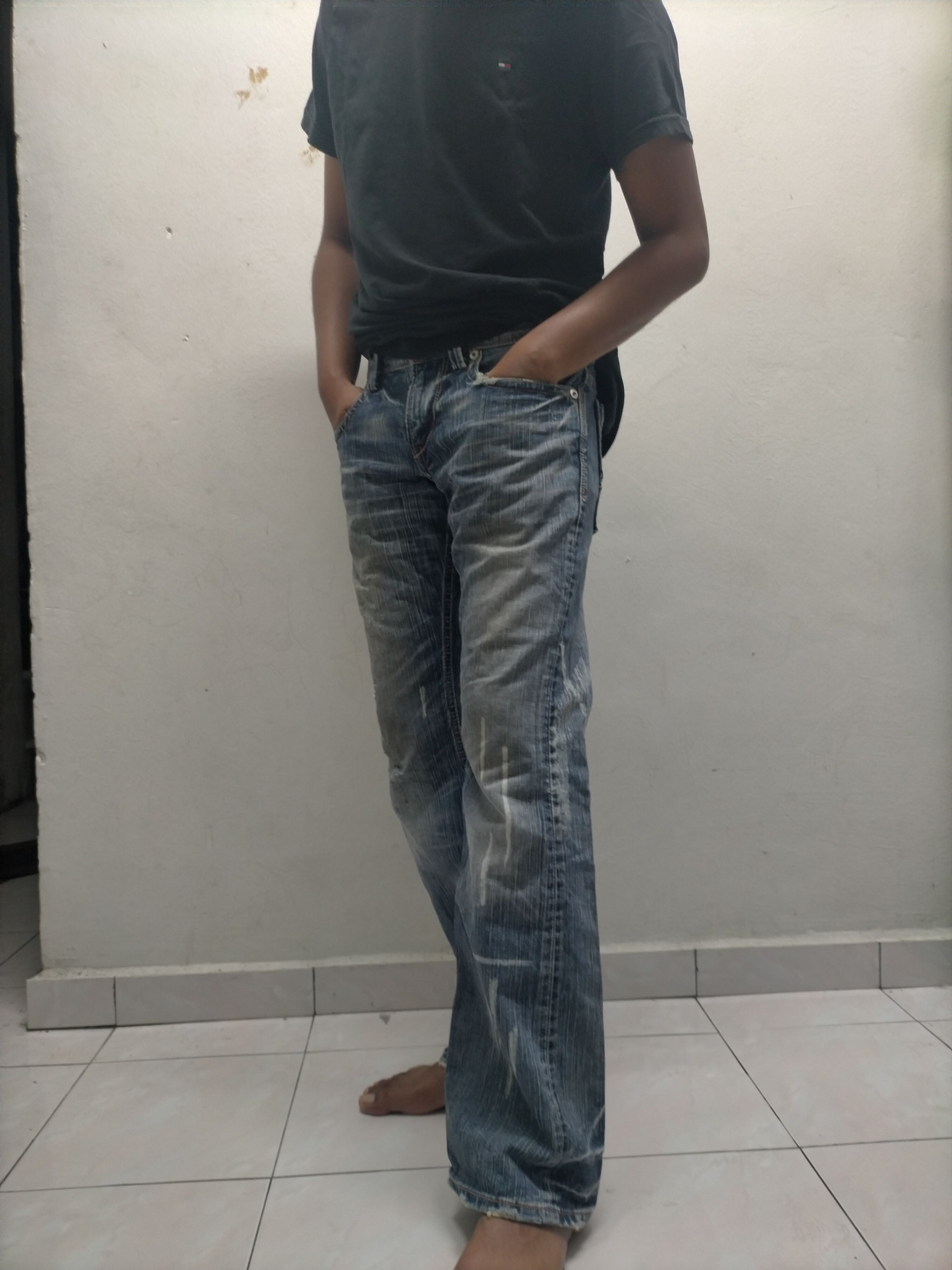 If Six Was Nine Liberto Mud Wash Flared Distressed Jeans Size US 31 - 8 Thumbnail